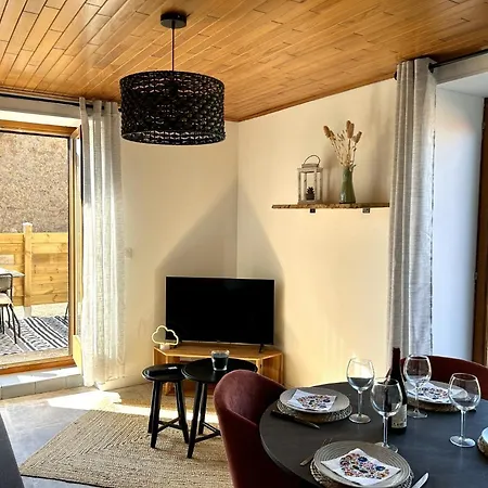 Nouveau - Le Perdu De Vue - Chateau Apartment *